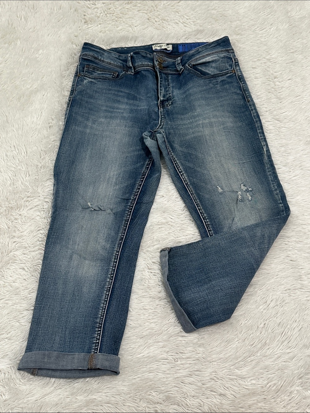 🐛 Indigo Rein Crop Jeans